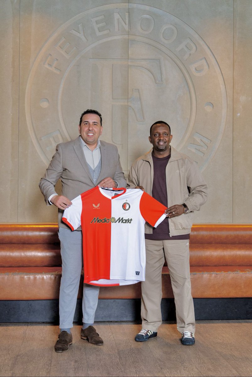 Caamil8's tweet image. Yesterday, I had the great pleasure and honor of visiting Feyenoord Football Club in Rotterdam, Netherlands following a warm invitation from the Club’s President, Toon van Bodegom.
It was a a meaningful tour, one that allowed me to connect with a historic club that continues to…