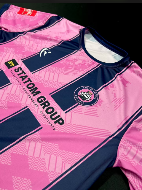 Kids play better when they feel part of something. Visit classicsportswear.co.uk for confidence-building kits.

#ClassicSportswearUK #JuniorTeamwear #YouthFootballKit #ConfidenceInSport #KidsInKit #ClubBelonging #GrassrootsYouth #UKSportswear #MadeForKids #WelshCrafted
