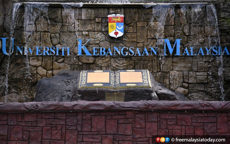 HansVcgproperty's tweet photo. Lokasi ni korang confirm suka 🙌🏻

🛒Shopping 5min
- KIPMall Bangi 
- Lotus Bangi
- Bangi Sentral

🧑‍🎓Education 5min
- SK Bangi
- UniKL 
- UKM 
-GMI

🚉Transport
- KTM UKM station 400M, 3min drive

E-Brochure: https://t.co/oOD1cdkxSW