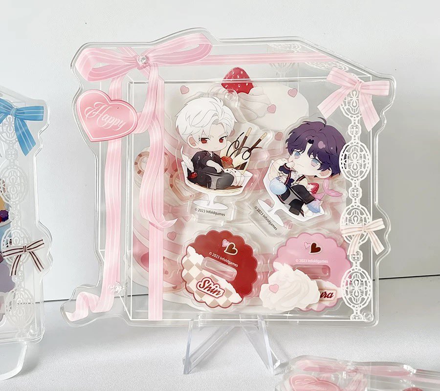 케이크와 함께 최애를 포장해버리기…ᵔᴥᵔ