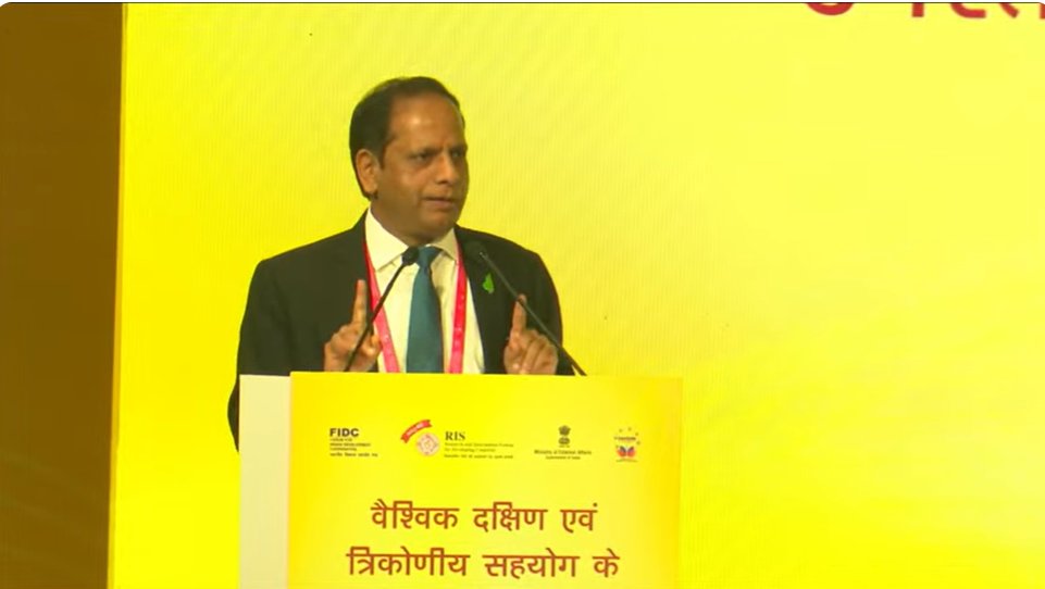 ICRISAT's tweet photo. #StartingShortly

Special Session on Agriculture as a Driver of Growth in the Global South in partnership with @ICRISAT at the Conference on Global South and Triangular Cooperation: Emerging Facets, held in New Delhi.

Join the experts: @HPathakOfficial @CimmytMl @Sachin_Chat @archnavyas @grpokharel @ProfKieyah & Ama Brandford-Arthur for a discussion on cross-country knowledge sharing through South-South and Triangular Cooperation, and the policy frameworks and institutional innovations driving rural transformation.

@gatesfoundation @icarindia @IFAD 

Watch the event live - https://t.co/JlGINebp9U