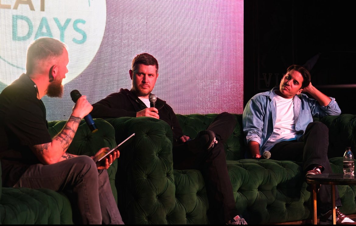 Things I learnt at #LOGITECHGPLAYDAYS Masterclass VII Pt2.

You are uniquely you. With AI coming hard double down on being YOU!

AI can't replicate how "weird" you are. Weird or unique, is now your superpower!

1/3
