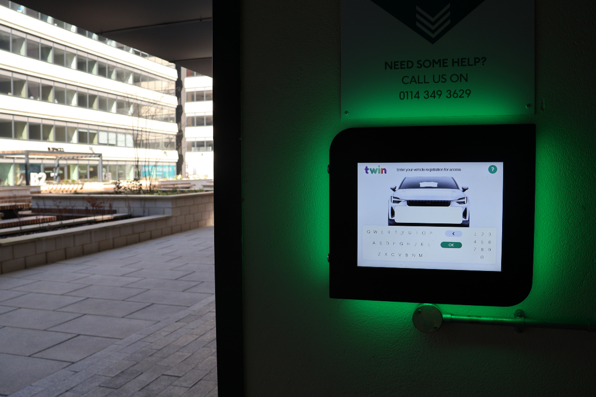 🅿️ City Centre Parking 🅿️ 
Heading into the city and looking for secure 24/7 parking?

🚶‍♂️3 Minutes Walk to Cathedral
🚗390+ Secure Parking Spaces
🛡️24/7 Security
🚲280+ Cycle Spaces

Google Map: ll.ink/lYo5Ny
#parking #sheffield #citycentre #carpark
