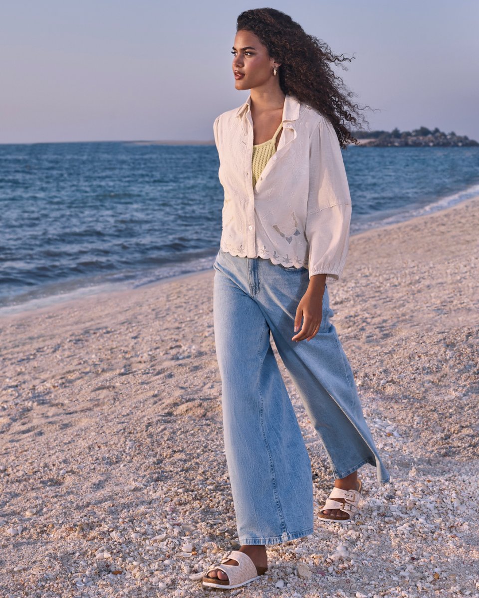 The sun’s out, the crew’s ready, and the fits? Just right. 👒🕶️✨

#MaxFashion #MyMaxStyle #EidShopping #EidCollection #SummerStyles #SummerLooks #NewCollections