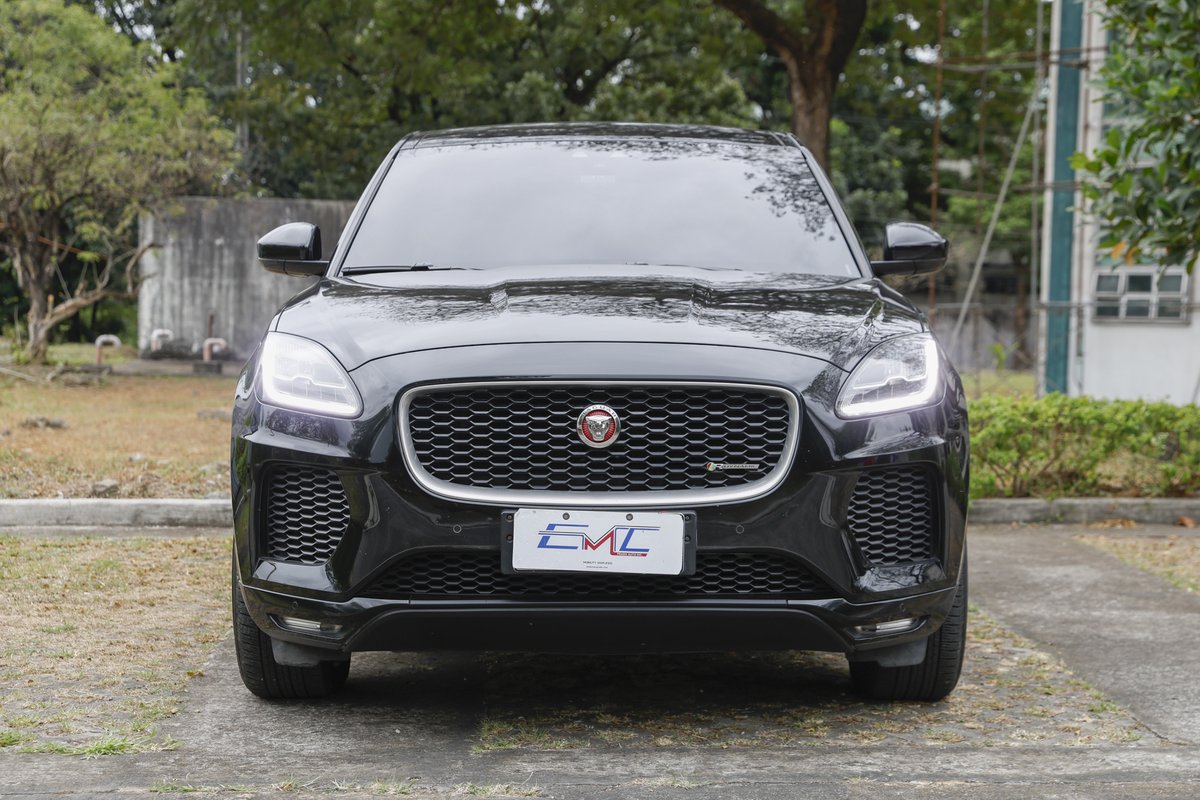 emcpradoautoph's tweet image. Refined power, the Jaguar way.

Test drive today. Message us!

#emcpradoautoinc #jaguar #epace #rdynamic