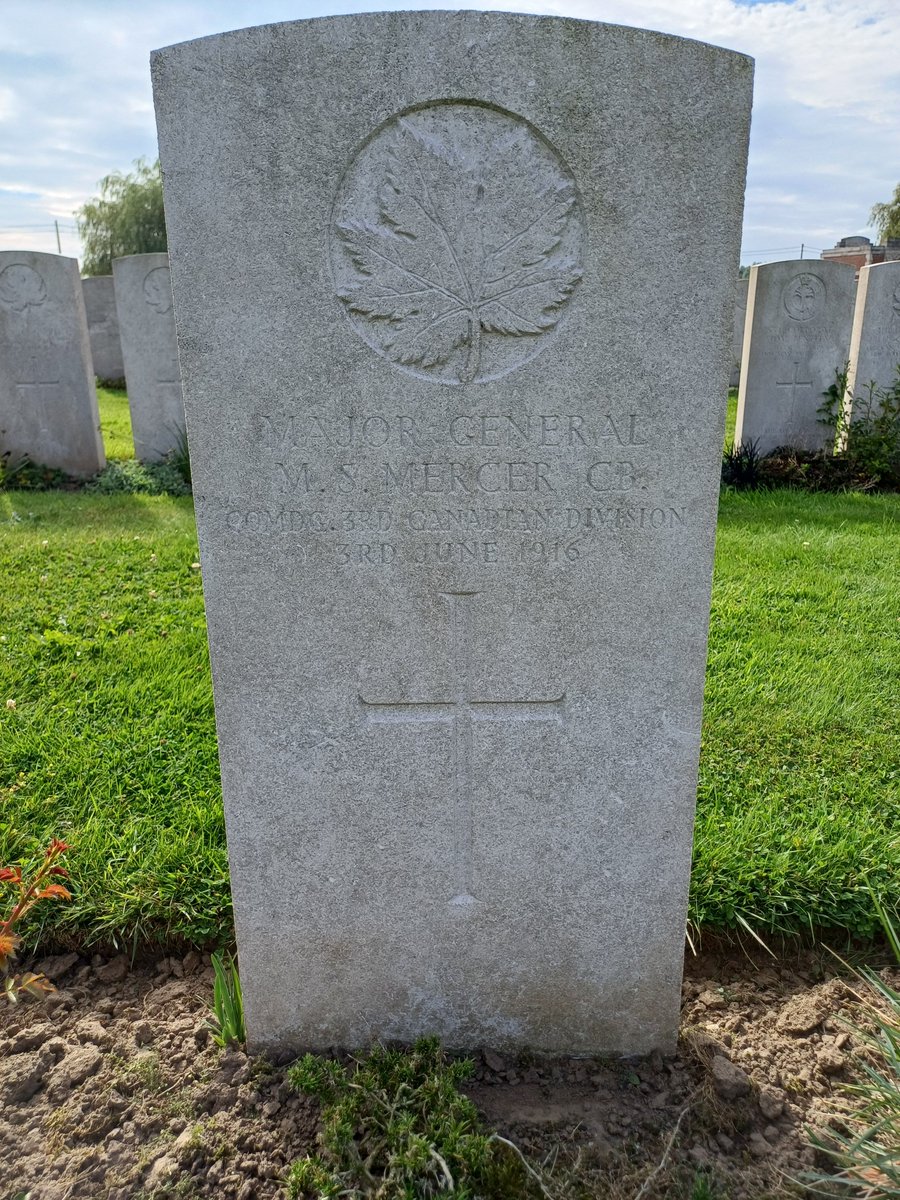 3 June 1916, Major-General Malcolm Mercer, i/c 3rd #Canadian Division, killed, possibly by friendly fire, aged 56, at Mount Sorrel. Buried Lijssenthoek Military Cemetery. Highest-ranked Canadian ever to be killed in action. Gifted trainer of recruits &amp; efficient organiser. #WW1