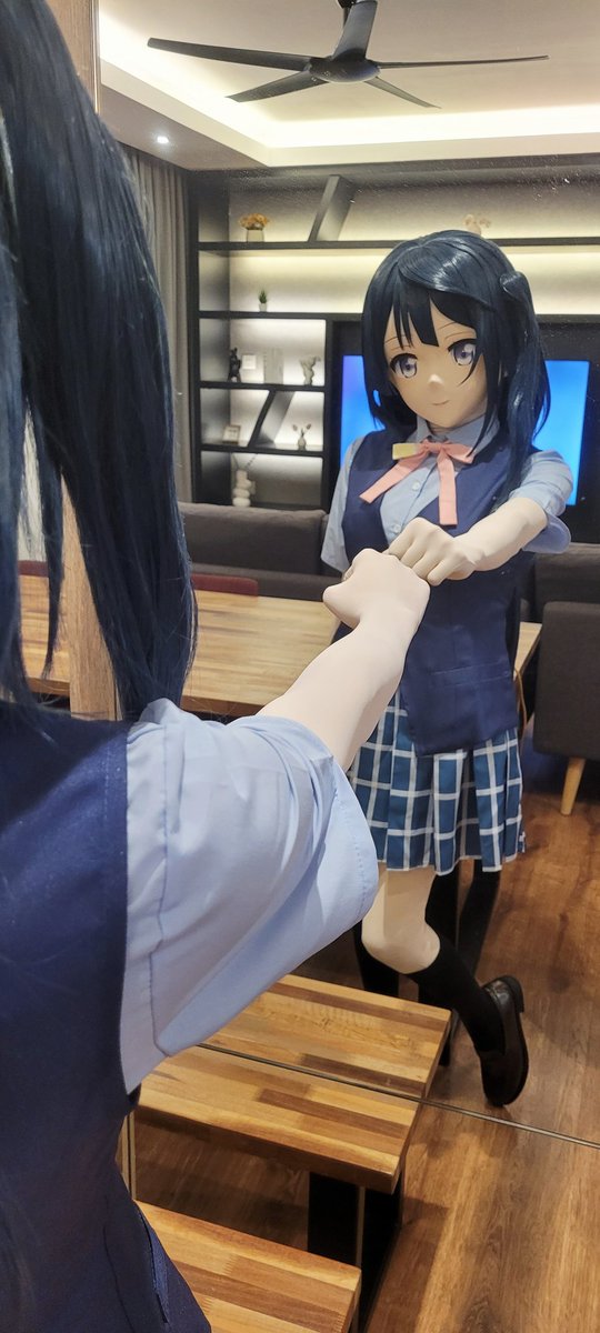 终于和人生中1 : 1的优木雪菜见面了😊

头壳： <a href="/heyaoheyao/">河妖工房</a>