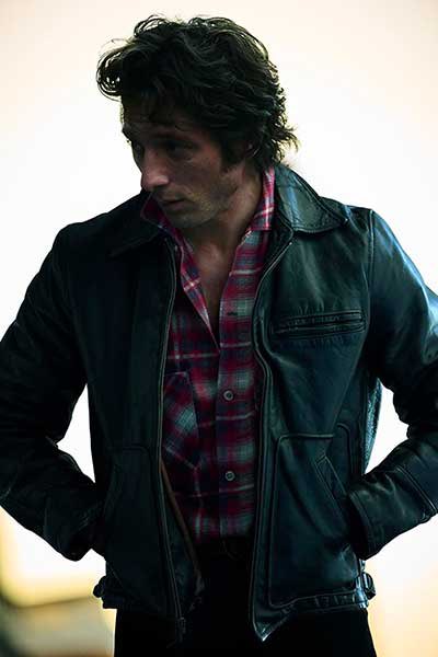 🎙️COMUNICADO BONITO:

Vamos a publicar DELIVER ME FROM NOWHERE, el alucinante libro de Warren Zanes en el que se basa la película homónima con Jeremy Allen White en el papel de Bruce Springsteen, que se estrenará el 24 de octubre. 

En breve anunciaremos la preventa.⏳