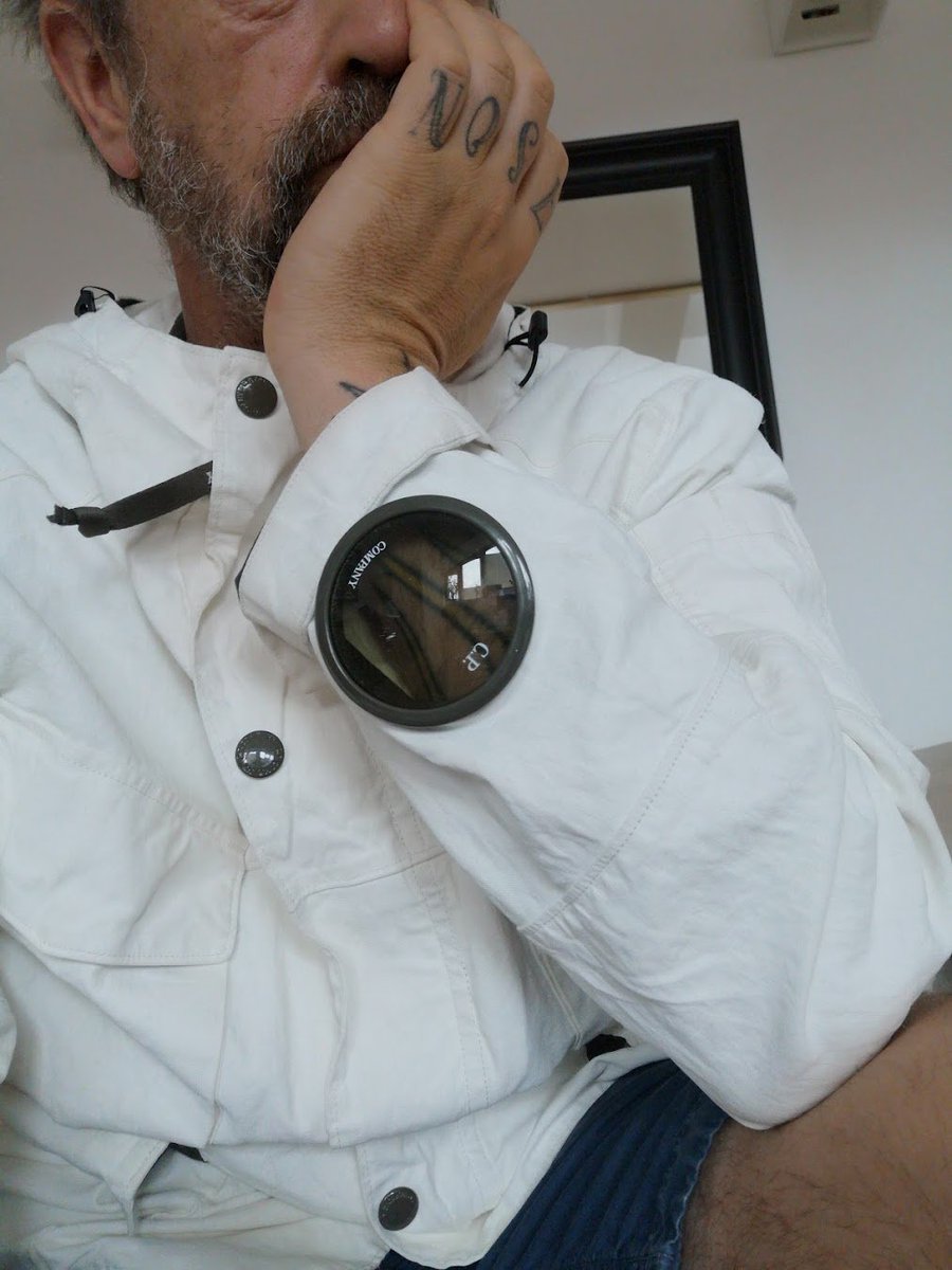 Yes! På tide at noen overtar denne godbiten. Den og masse annet selges på Jålebukkenes Junimarked på lørdag, 7. juni. På Carls fra kl 12-17, i hovedsalen. Få deg en pizza, dagpils og litt frekk mote for sesongen.