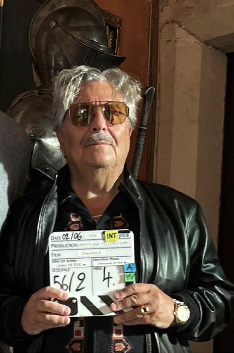 Tellement heureux d’avoir lancé le tournage de #Cocorico2 cette semaine avec Julien Hervé. Je vous préviens : ça va décoiffer ! 😂😂😂

On s’amuse déjà à tourner et j’ai hâte que vous le découvriez ! 🎬