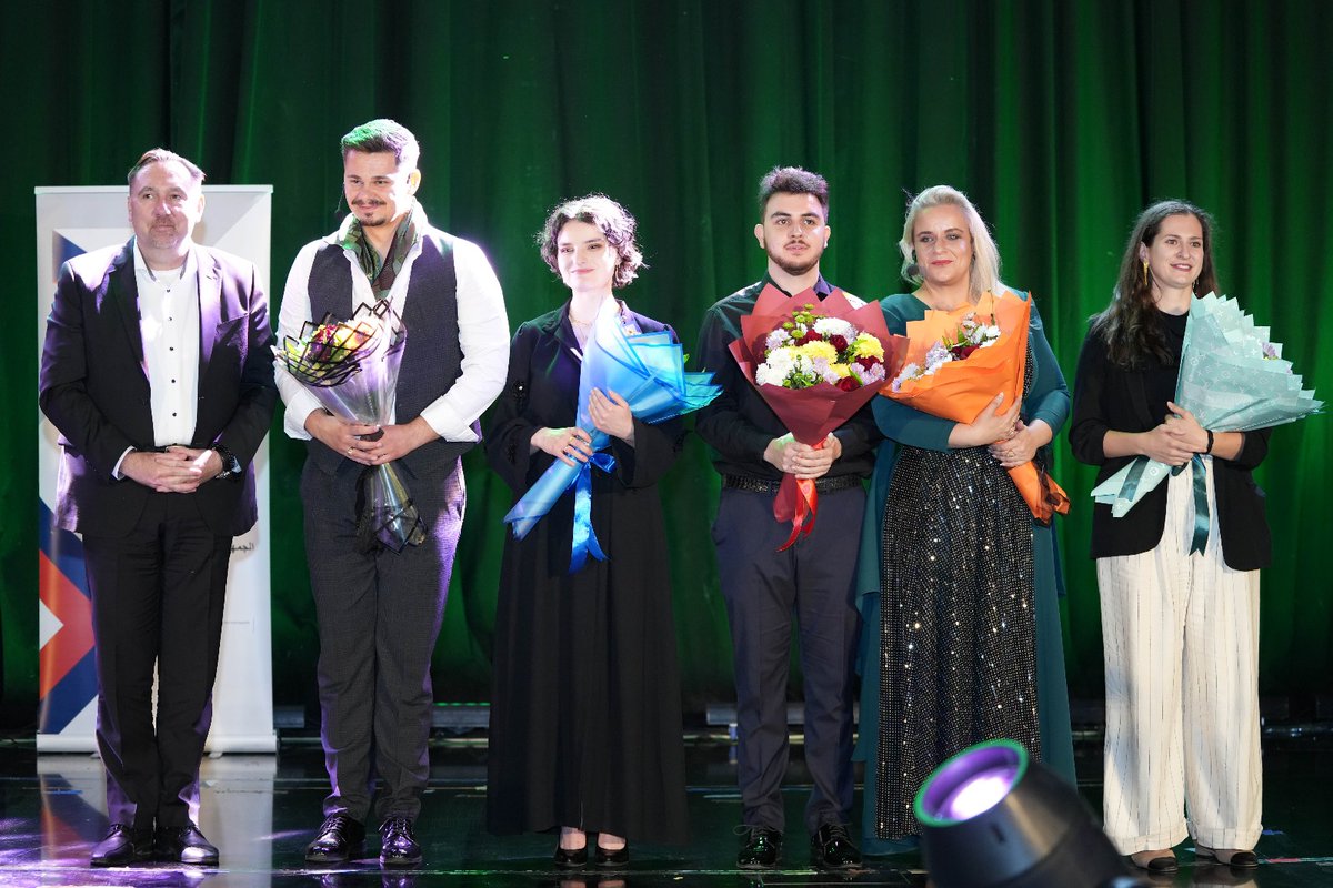 Czech Consulate General Erbil (@czecherbil) on Twitter photo Representing #Public and #CultureDiplomacy, <a href="/CZinErbil/">Czech Consulate General in Erbil</a> presented #WorldOperaHits in #Erbil. The amazing performance by #RunOperun at a packed #PeshawaHall captivated the audience. Thank you for joining us. 🇨🇿💚👏🎼
#Czechia🤝#KRI #OPERA Representing #Public and #CultureDiplomacy, <a href="/CZinErbil/">Czech Consulate General in Erbil</a> presented #WorldOperaHits in #Erbil. The amazing performance by #RunOperun at a packed #PeshawaHall captivated the audience. Thank you for joining us. 🇨🇿💚👏🎼
#Czechia🤝#KRI #OPERA