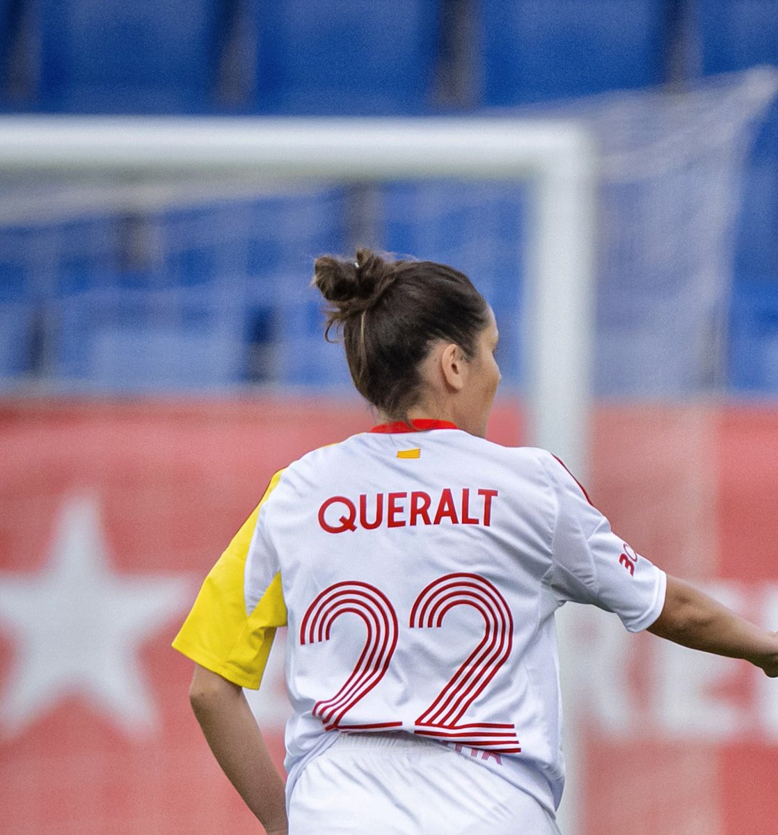 Retrobar-nos i vestir aquesta samarreta és sempre un orgull immens.
Visca Catalunya 💛❤️ <a href="/FCF_CAT/">Federació Catalana de Futbol</a>