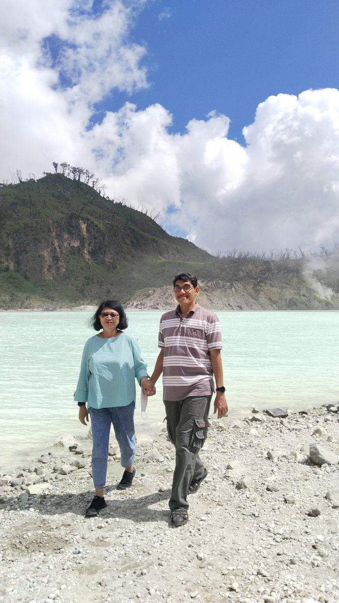Healing dulu bareng doi, me time, family time di #kawahputih #ciwidey