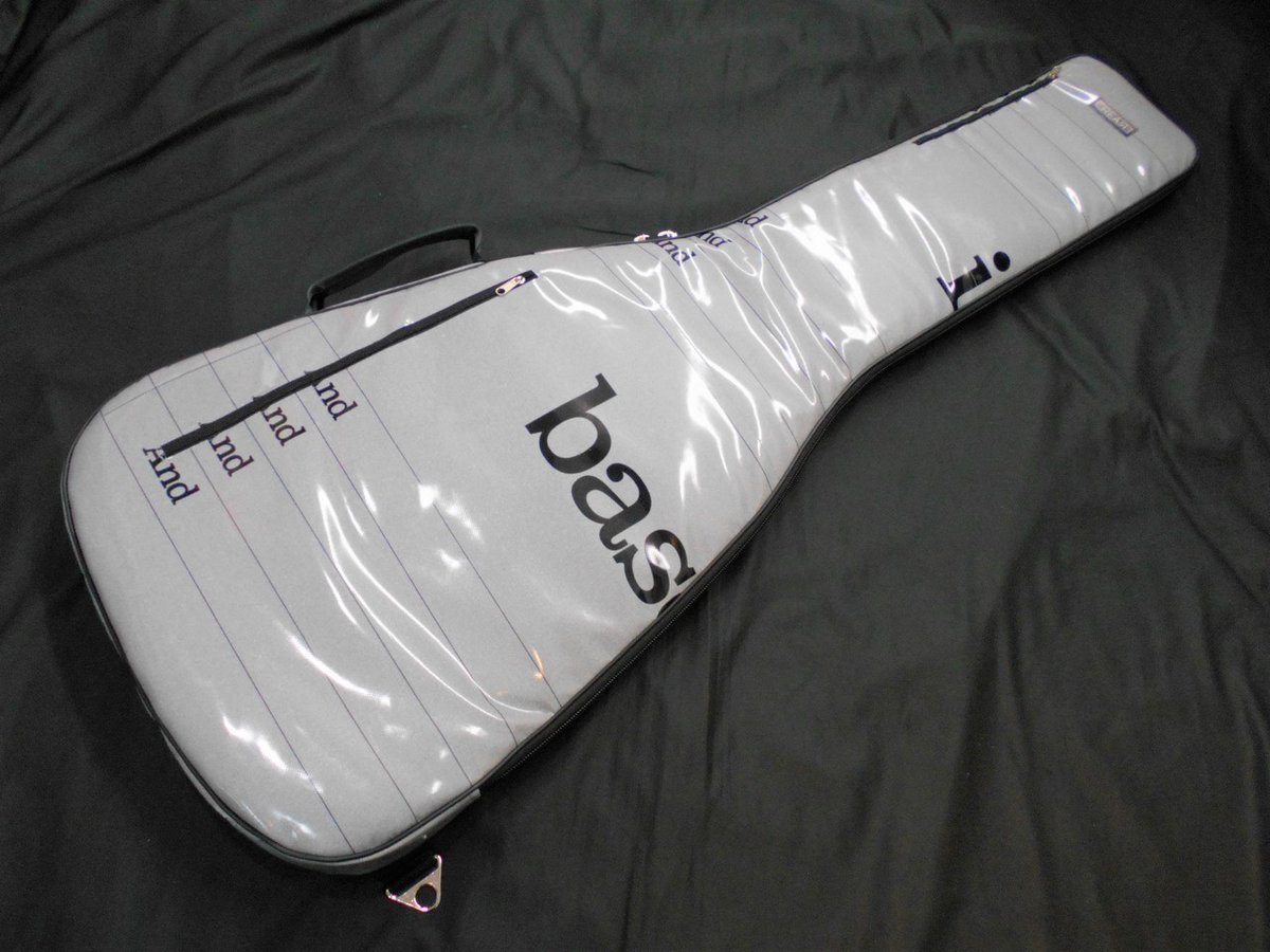 apollonmusic's tweet image. スペインのアップサイクルプロダクツメーカー
の作ったギターケース。全てのデザインが一品限定
#madeinspain #upcycle #musicbag