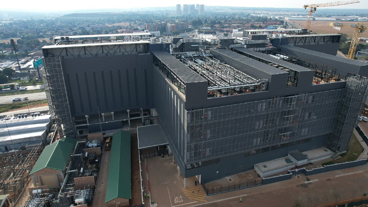 Located within our growing Isando campus, JB5 marks the latest phase of expansion, bringing the campus’s total critical power capacity to 110MW. #DataCentre #AfricaTech #Hyperscale #GreenIT #DigitalInfrastructure