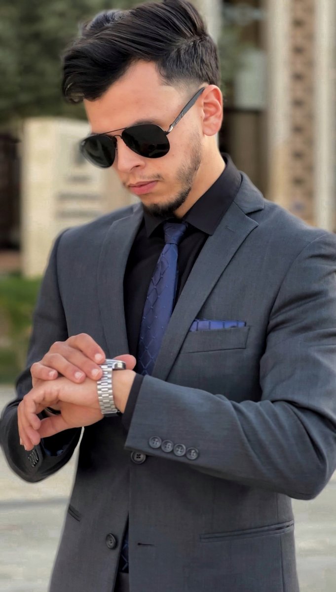hisdern59423's tweet image. Confidence starts at the collar. 😎

 👉 Shop Now - cutt.ly/krnaAtIT
🔥 15% off, code &quot;E15&quot;

#OfficeReady #TimelessLook #DapperVibes #SuitUp #hisdern