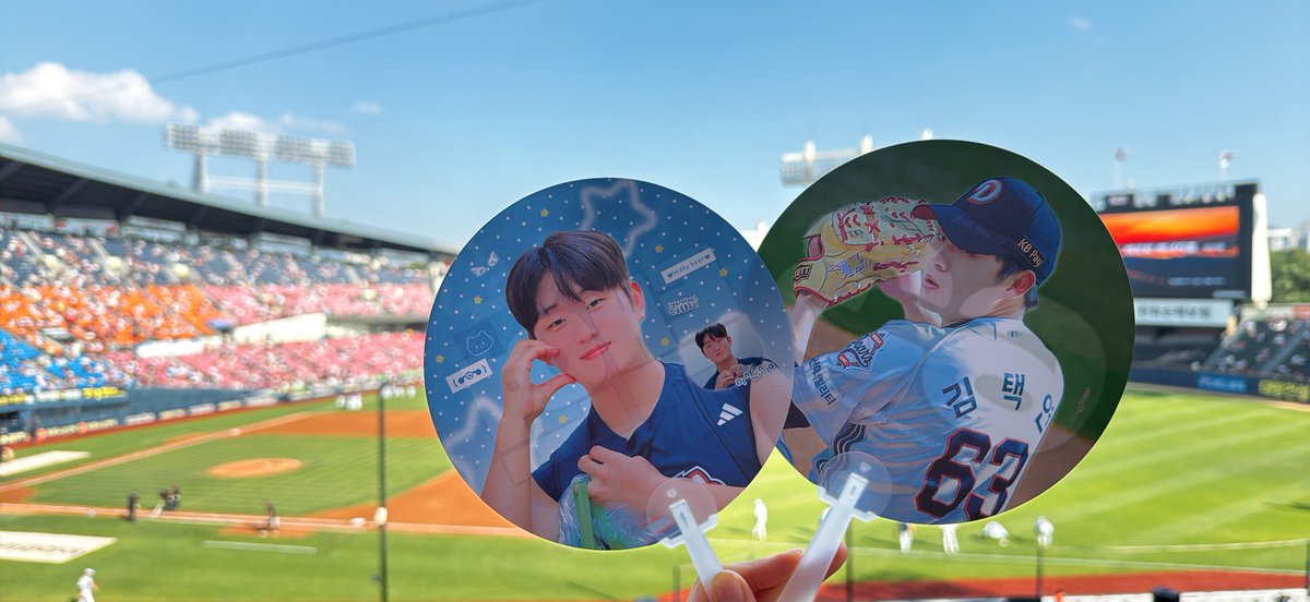 letsgotoinferno's tweet image. 오늘 세상에서 제일 수고하셨습니다… 🥲
부채 너무 예뻐요 🫰💕