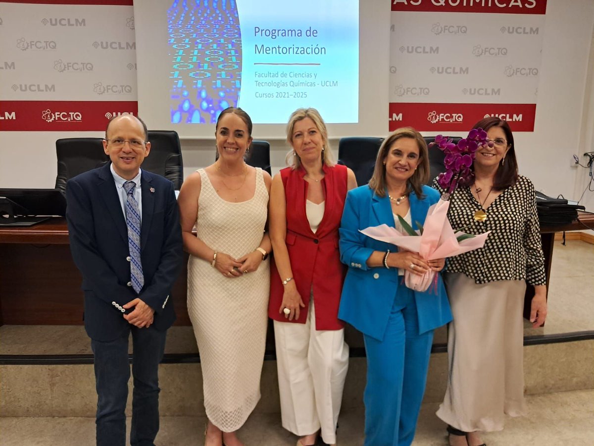 FCTQ_uclm's tweet photo. PROGRAMA DE MENTORIZACIÓN.
Clausura del programa desarrollado durante este curso y agradecimiento a los mentores participantes. https://t.co/rBXsjnfRGs
