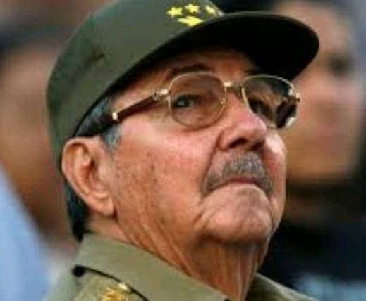 🔴🟢🔵| Son 94 calendarios desde su llegada al mundo por uno de sus trillos, en Birán. Hoy los brazos de nuestro Raúl están abiertos, al abrazo que, caramba, le seguiremos dando millones de cubanos agradecidos.

#RaúlEsRaúl🇨🇺