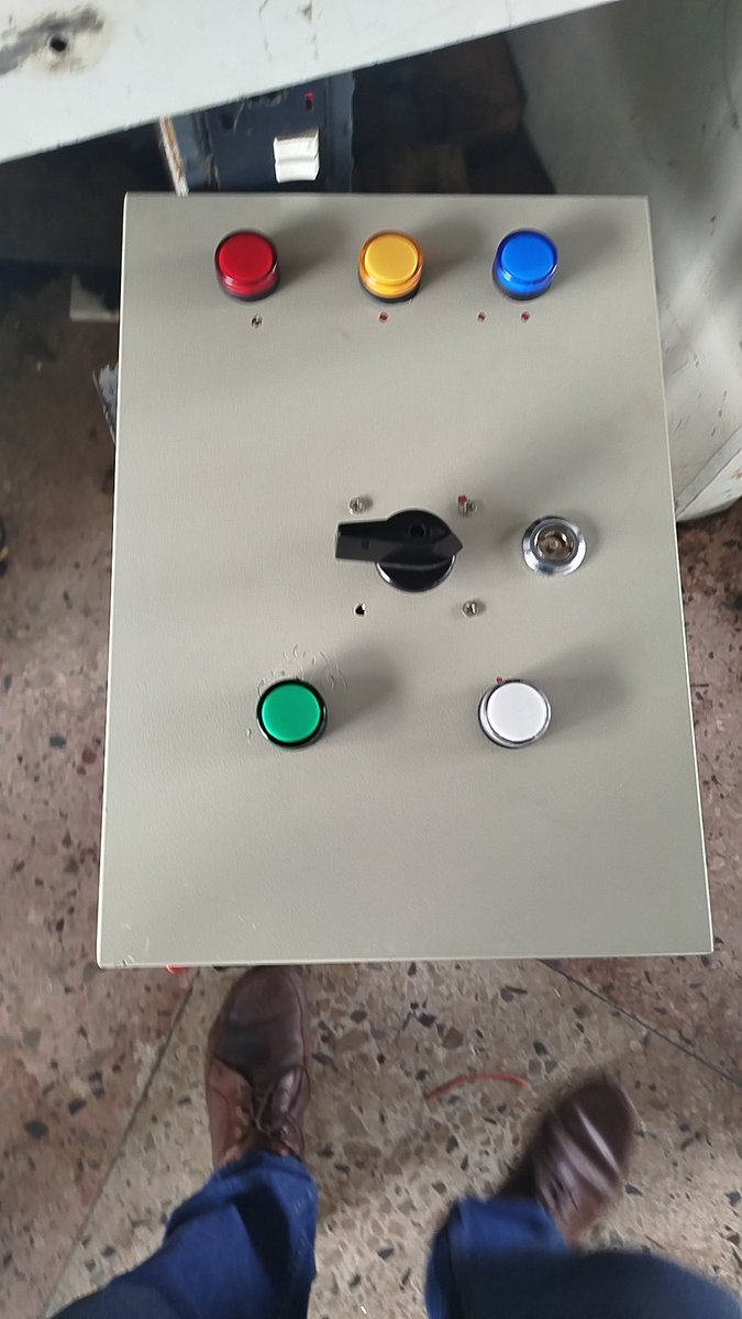 hypeapostle's tweet photo. I build #electrical #panels for living 

#EngineeringJobs #Engineering #CRAMST https://t.co/suw2xfzbBf