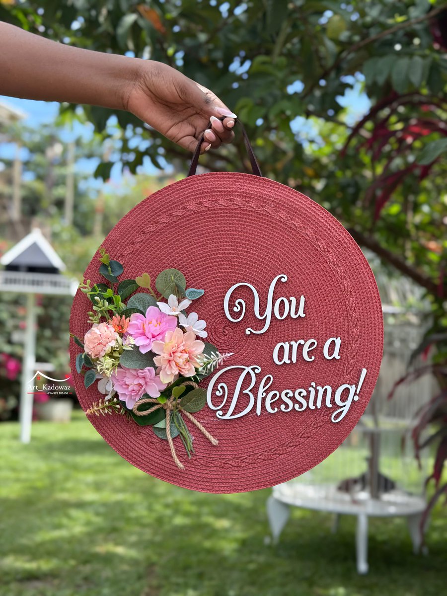 You are a Blessing! 🌸
On this #MartyrsDay, we remember lives of sacrifice and faith.
Let this Tuesday remind you: your kindness, your light — they matter more than you know. ✨
Tag someone who’s been a blessing. 💬
#ArtKadowaz #UgandaMartyrsDay #TuesdayThoughts