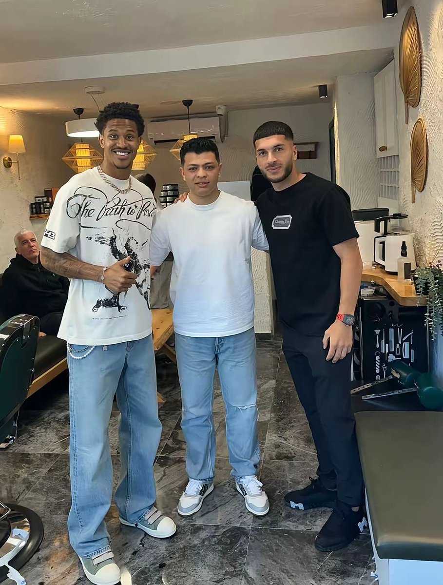 bunlar baya her yere beraber gitmeye başladı he