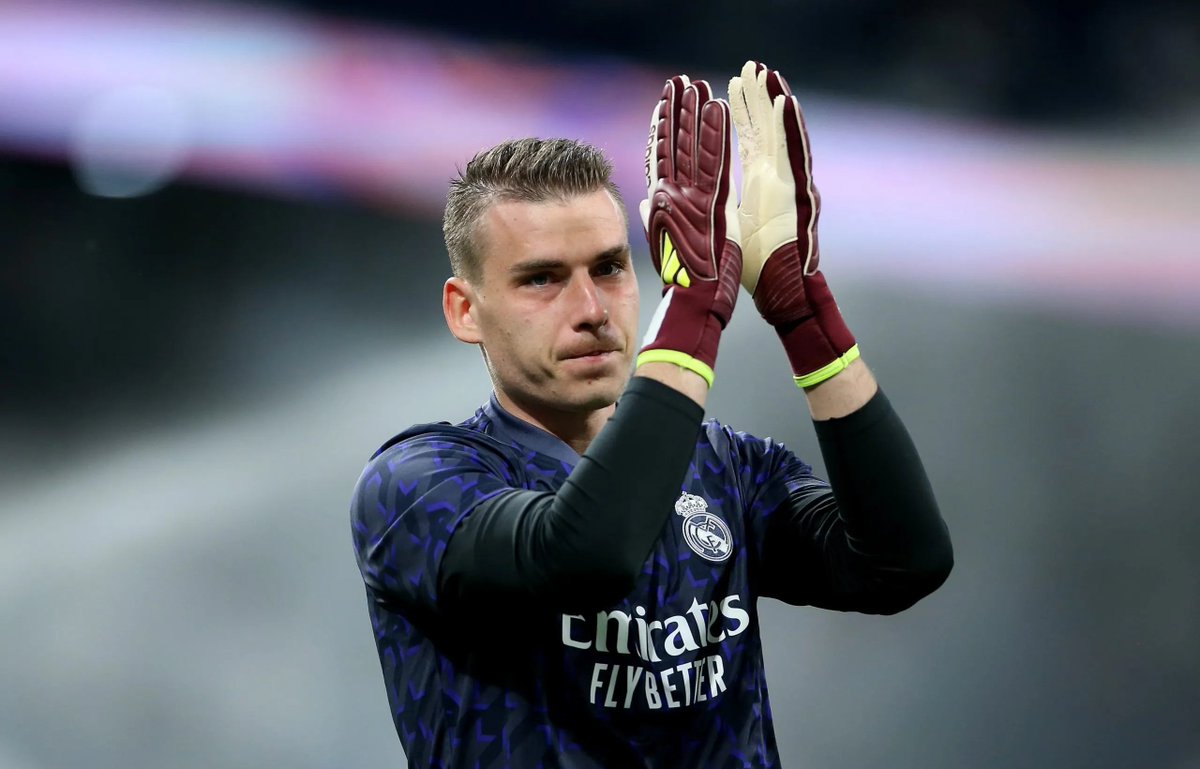 Yellow & Red Report (@yellowredreport) on Twitter photo Galatasaray’da 1 numaralı kaleci adayı Andriy Lunin.
Menajeri Jorge Mendes tarafından kulübe önerilen oyuncu ile yapılan görüşmeler olumlu ilerliyor. (<a href="/Erdmackgz69/">Erdem Açıkgöz</a>) Galatasaray’da 1 numaralı kaleci adayı Andriy Lunin.
Menajeri Jorge Mendes tarafından kulübe önerilen oyuncu ile yapılan görüşmeler olumlu ilerliyor. (<a href="/Erdmackgz69/">Erdem Açıkgöz</a>)