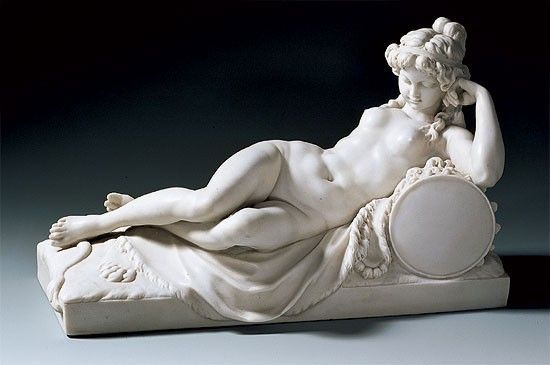 empresscastiel's tweet photo. aphrodite / megatron of tarn https://t.co/5mHc0zmlQq