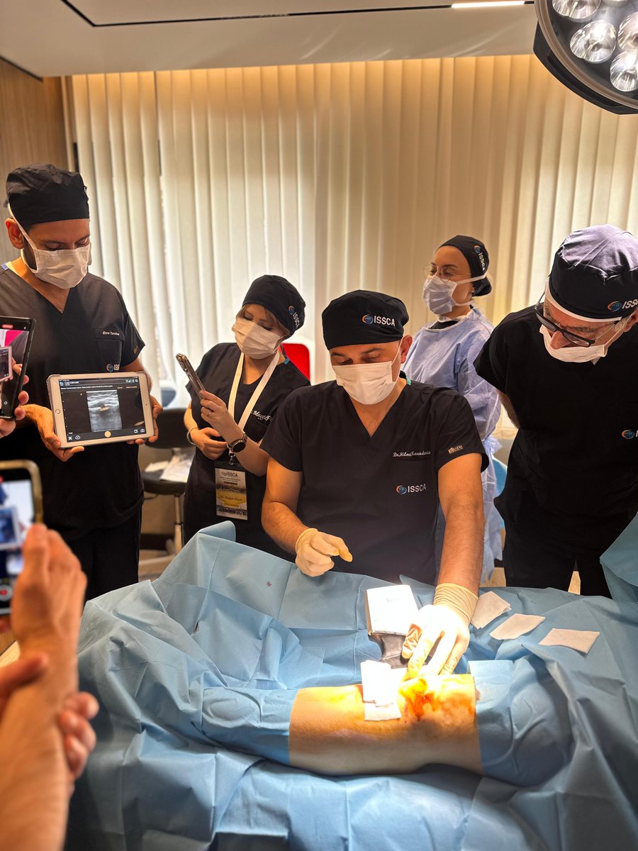 On Saturday, May 31st, participants at the ISSCA Stem Cell Clinical Applications Certificate Program engaged in hands-on practical training sessions.