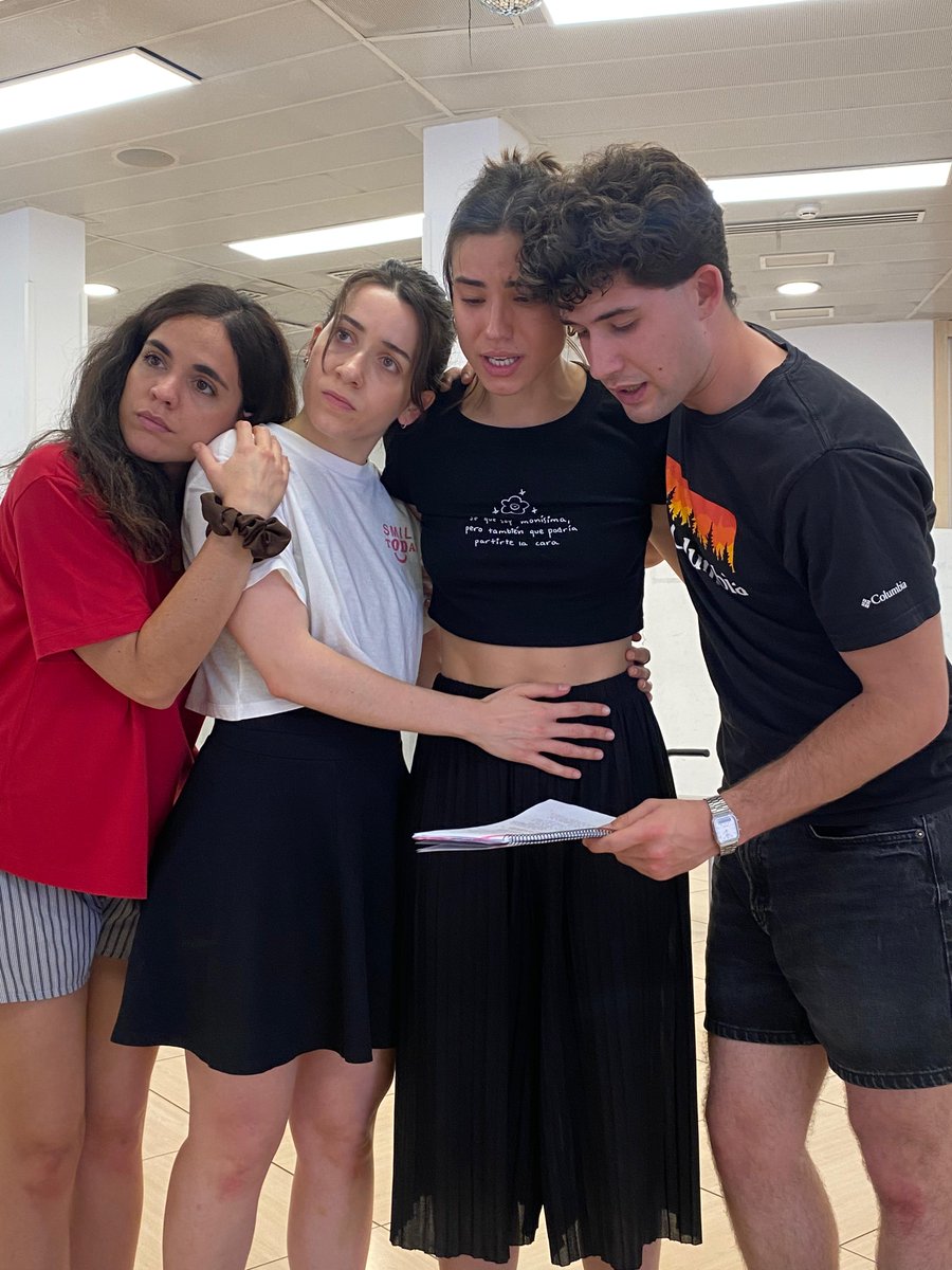 Sibila Teatro (@sibilateatro) on Twitter photo 🎭✨ ¡Empiezan los ensayos de Edipo! La nueva obra de <a href="/Ceres_machado/">Ceres Machado</a> para el IX Ciclo de Microteatro organizado por la <a href="/FundMelillaM/">MelillaMonumental</a>
🏛 En el emblemático Hospital del Rey de Melilla.
🎟 Entradas ya disponibles en Bacantix.com
bacantix.com/Entradas/WebFo… 🎭✨ ¡Empiezan los ensayos de Edipo! La nueva obra de <a href="/Ceres_machado/">Ceres Machado</a> para el IX Ciclo de Microteatro organizado por la <a href="/FundMelillaM/">MelillaMonumental</a>
🏛 En el emblemático Hospital del Rey de Melilla.
🎟 Entradas ya disponibles en Bacantix.com
bacantix.com/Entradas/WebFo…