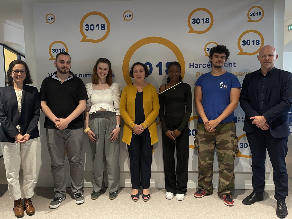 ⤵️ Hier, nous avons eu l'honneur d'accueillir <a href="/nbellaoui/">Nadia Bellaoui</a>, Présidente de l’Agence du Service Civique, au sein de l’association.

🙏Un grand merci à Nadia Bellaoui et le travail remarquable de l’Agence du Service Civique pour leur engagement en faveur d’une jeunesse plus engagée.