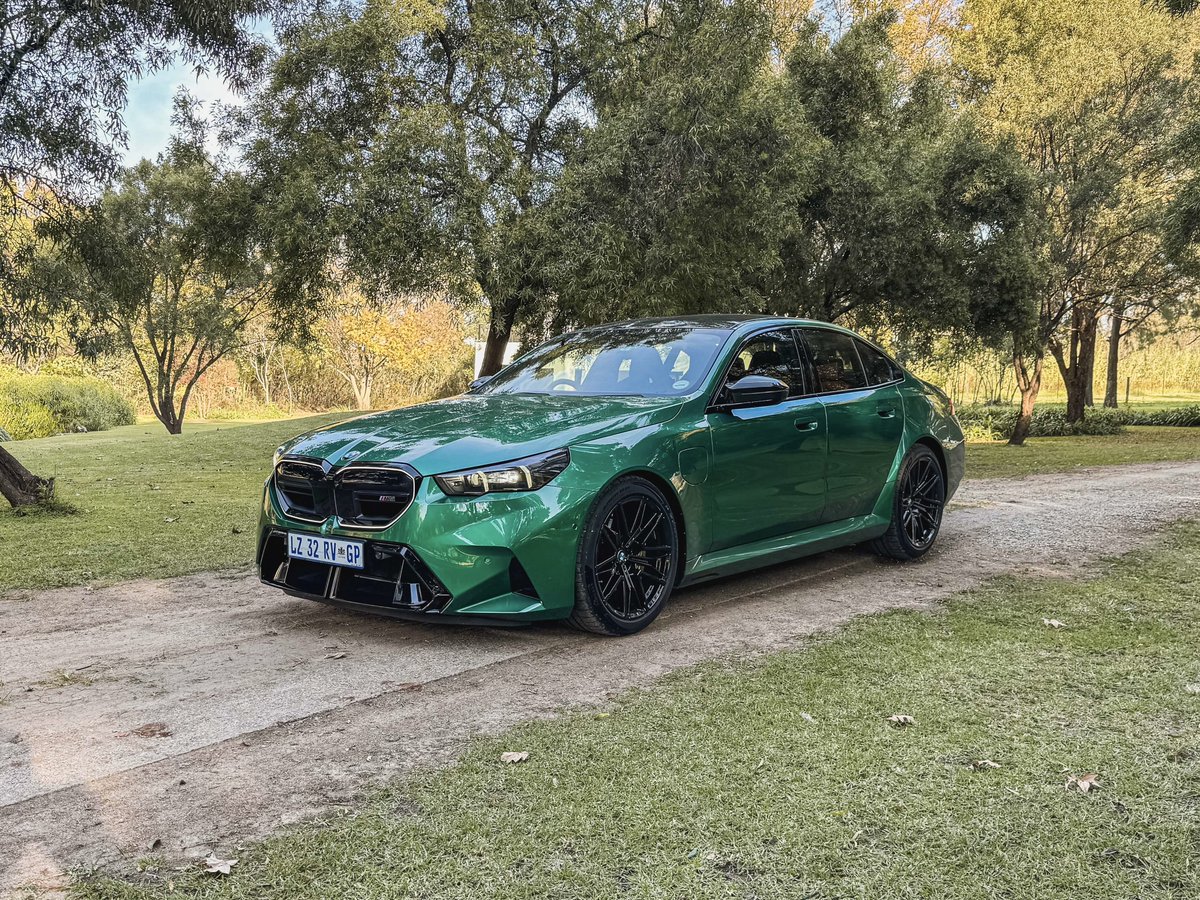 khuleonwheels's tweet image. We recently spent some time in the new BMW M5 Sedan. It still looks every bit the performance machine, with bold styling that sets it apart. There’s no mistaking it for the all-electric i5. Inside, the luxury sedan is a blend of sporty and premium. The…
#BMWSA #THEM5 #BMWM5