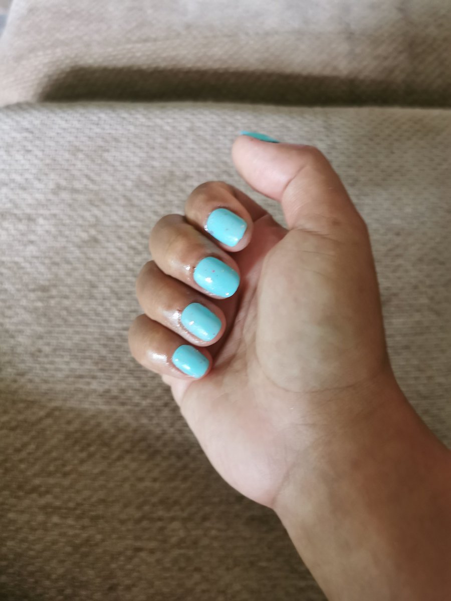 SydneyMaysinee's tweet image. Loving my new pastel blue nails!  💅💙  Perfect for a this​season.​#PastelBlue #ManiPedi