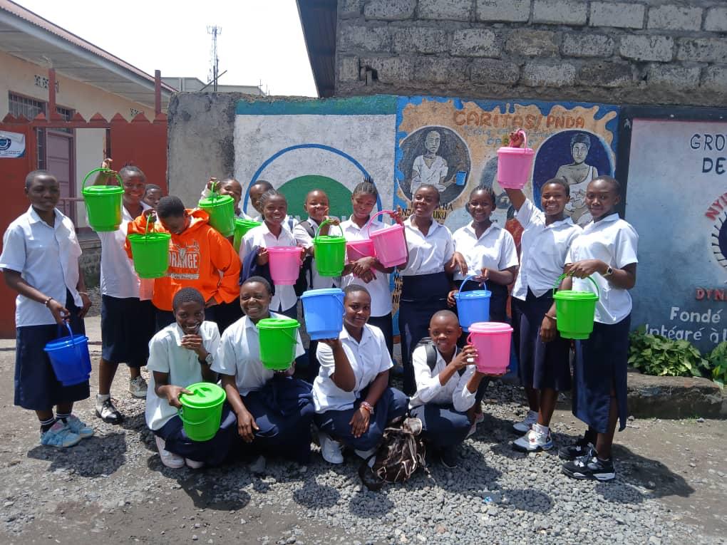 avsi_drcongo's tweet image. À #Goma,175 filles sensibilisées à l’hygiène menstruelle par @FondazioneAVSI de janvier à mai 2025. Briser les tabous,renforcer la confiance et rappeler que les règles ne sont ni une honte ni un frein. Chaque fille a reçu un kit de dignité🩸💪 #SantéMenstruelle #EducationForAll