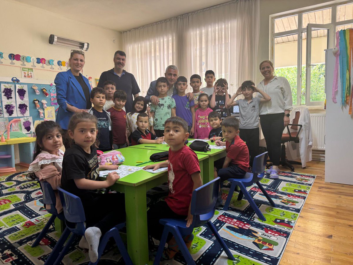 Eğirdir İlçe Milli Eğitim Müdürlüğü (@egirdirmem) on Twitter photo İlçe Millî Eğitim Müdürümüz Sayın Necdet EROL ve Şube Müdürümüz Sayın Cemile Tuğçe ARSEVEN ÖZÇELİK Aşağıgökdere Kovada II İlkokulunu ziyaret ederek Türkiye Yüzyılı Maarif Modeli kapsamında okulda yürütülen çalışmalarla ilgili görüş alışverişinde bulundular.
<a href="/tcmeb/">Millî Eğitim Bakanlığı</a> <a href="/ispartamem/">Isparta İl Millî Eğitim Müdürlüğü</a> İlçe Millî Eğitim Müdürümüz Sayın Necdet EROL ve Şube Müdürümüz Sayın Cemile Tuğçe ARSEVEN ÖZÇELİK Aşağıgökdere Kovada II İlkokulunu ziyaret ederek Türkiye Yüzyılı Maarif Modeli kapsamında okulda yürütülen çalışmalarla ilgili görüş alışverişinde bulundular.
<a href="/tcmeb/">Millî Eğitim Bakanlığı</a> <a href="/ispartamem/">Isparta İl Millî Eğitim Müdürlüğü</a>