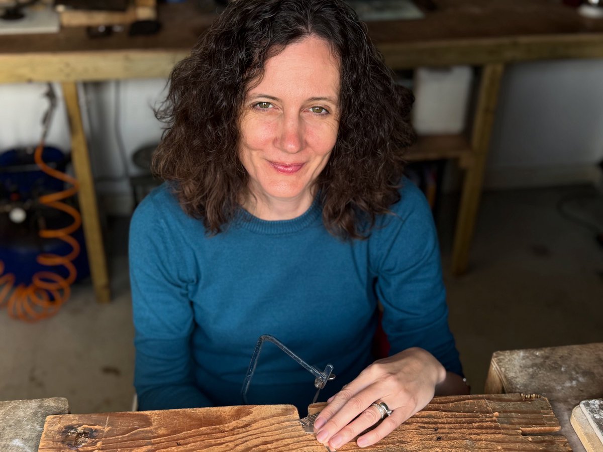 A photo of me at my bench in the workshop! 

Finishing off the last few pieces ready for Craft Festival, Bovey Tracey, Devon UK
The craft festival opens this Friday until Sunday. 6-8 June 2025.

craftfestival.co.uk
