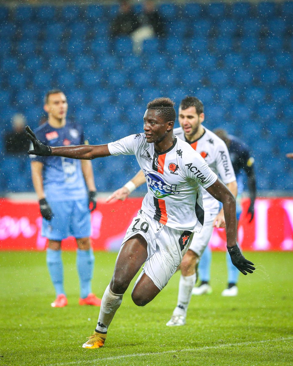 🔥 <a href="/Guirassy_19/">Serhou Guirassy</a> , c’est Tango ! Quel parcours ! Co-meilleur buteur de la <a href="/ChampionsLeague/">UEFA Champions League</a> 2024/25 avec 13 buts, Serhou a illuminé l’Europe sous les couleurs du <a href="/BVB/">Borussia Dortmund</a> ! Triplé en quart de finale contre le FC Barcelone, 9 buts en phase de groupes… une saison exceptionnelle qui