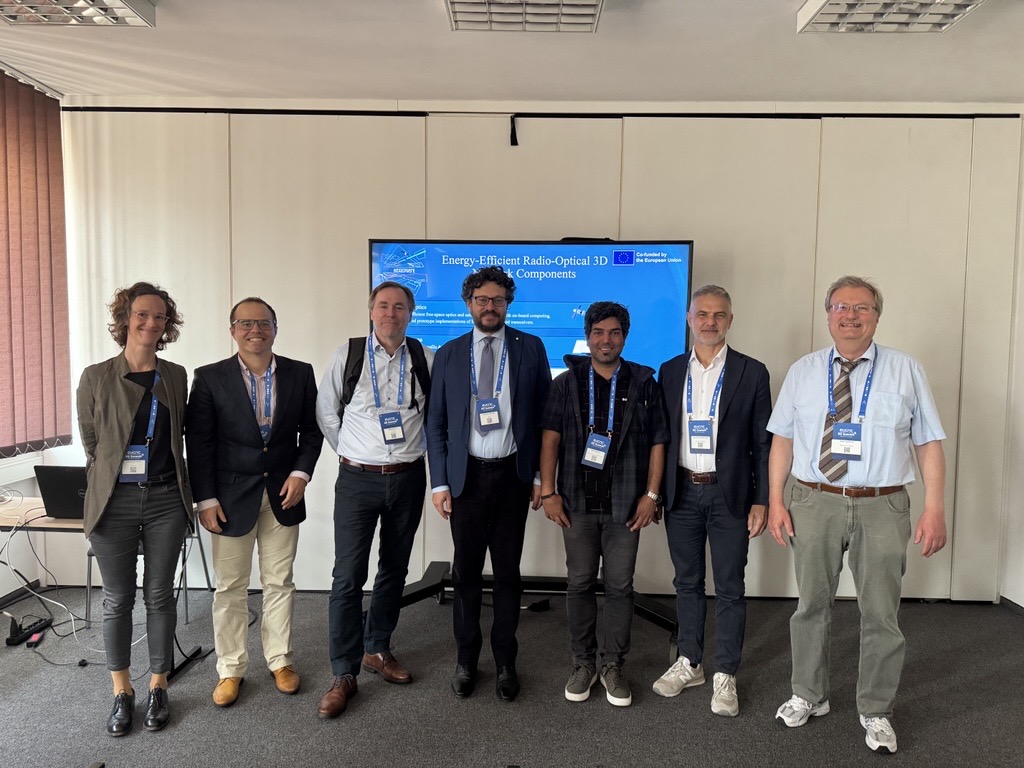 📡EuCNC &amp; 6G Summit kicked off in Poznan!

Our coordinator <a href="/vanelliale/">Alessandro Vanelli-Coralli</a> (<a href="/Unibo/">Università di Bologna</a>) is taking the stage with workshop "Terrestrial &amp; non-terrestrial networks unification towards 6G" in collaboration with <a href="/5G_Stardust/">5G-STARDUST</a>, <a href="/ETHER_eu/">ETHER project</a>, <a href="/Hexa_X_II/">Hexa-X-II</a> and other ESA projects.
Meet us in room 1.4!