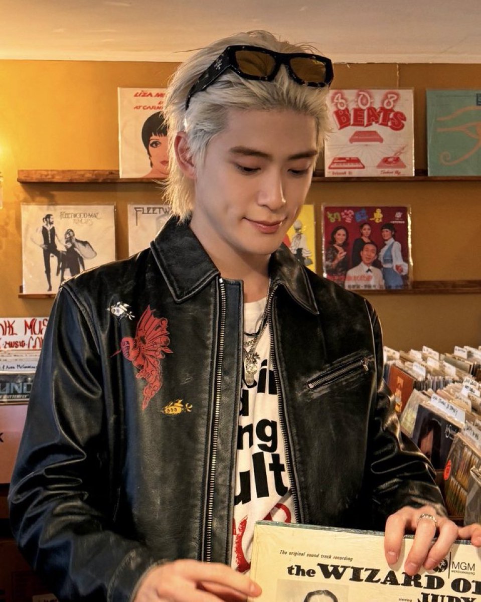 รักเขาจริง ๆ หนุ่มฝรั่งผมบลอนด์มีลักยิ้ม