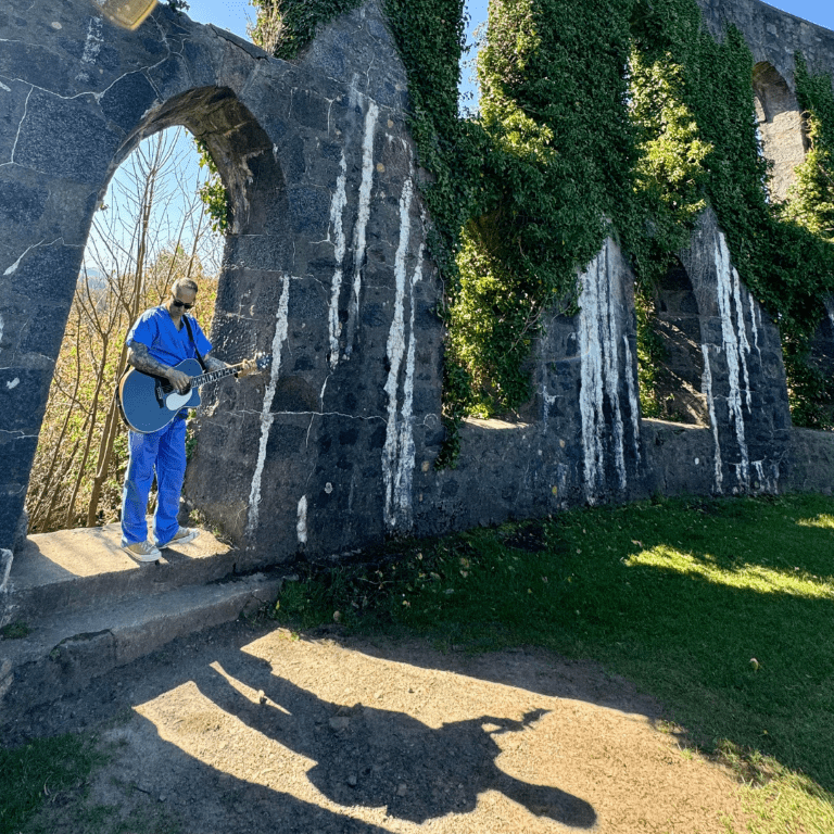 Shedding Pretense: ESTRADA Music Project's Bold "We Are Not God."
viviplay.net/shedding-prete…