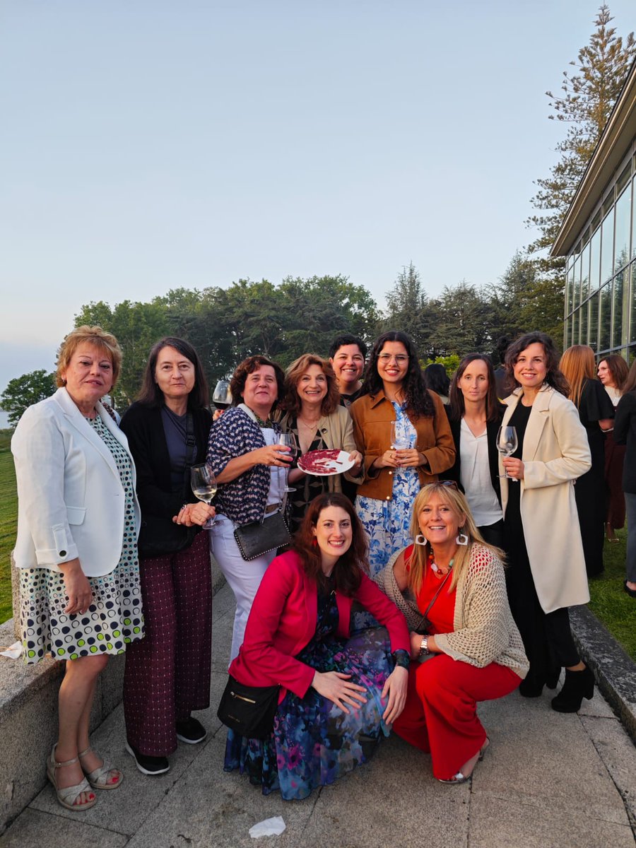 Noelia García Rueda (@ngarciarueda) on Twitter photo El #Congreso <a href="/_SEEO_/">Enfermería Oncológica</a> ha sido un punto de #encuentro para compartir y crecer entre todas.
Ha sido un placer coincidir allí con mis antiguas compañeras de <a href="/OncoRT_HUN/">Oncología Radioterápica HUN</a> y <a href="/OncoMedicaHUN/">Oncología Médica | HUN-NOU</a>, con mi compañera <a href="/biaggianacarol/">Ana Carolina Biaggi</a> de <a href="/care_inno/">Inno-CARE</a> y conocer a tantas #enfermeras de #oncologia El #Congreso <a href="/_SEEO_/">Enfermería Oncológica</a> ha sido un punto de #encuentro para compartir y crecer entre todas.
Ha sido un placer coincidir allí con mis antiguas compañeras de <a href="/OncoRT_HUN/">Oncología Radioterápica HUN</a> y <a href="/OncoMedicaHUN/">Oncología Médica | HUN-NOU</a>, con mi compañera <a href="/biaggianacarol/">Ana Carolina Biaggi</a> de <a href="/care_inno/">Inno-CARE</a> y conocer a tantas #enfermeras de #oncologia
