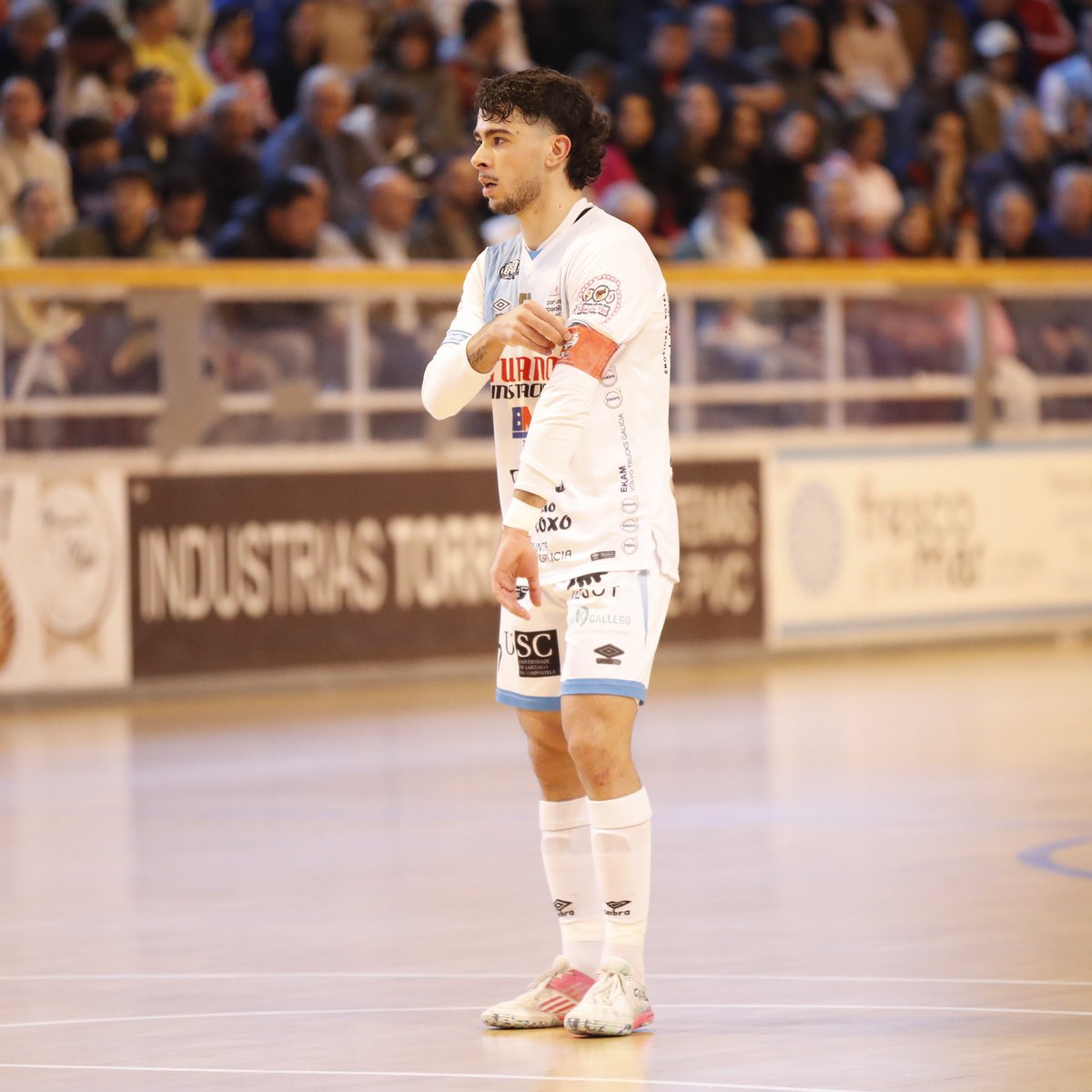 ℹ️🎙️ El Club y el jugador Adrián Rodríguez "Pirata" convocan una rueda de prensa abierta al público para mañana, miércoles 4 de junio, a las 21:00h en la sede de Autos Patiño Noia (Polígono industrial de Augalevada, Noia).