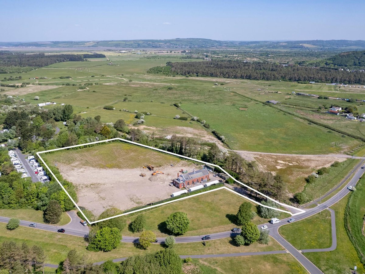 ChristieCo's tweet image. #FORSALE

We have been instructed to market a holiday let and luxury lodge development site near the Carmarthenshire coast.

To find out more, read the press release here: buff.ly/W0GkfRX 

#leisure #developmentsite #walesproperty