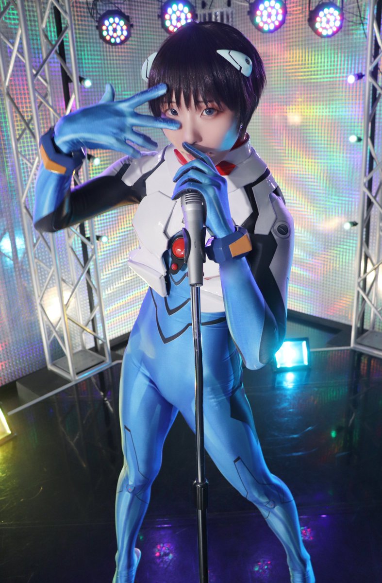 kokonerv_1's tweet photo. 歌って踊れてエヴァに乗れる。
NERVのアイドル♡シンジ https://t.co/LUle1CpaXE
