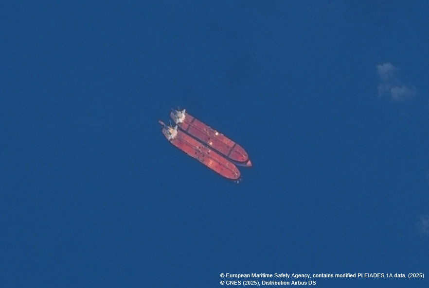 Copernicus Maritime Surveillance (@copernicuscms) on Twitter photo #DYK? <a href="/CopernicusCMS/">Copernicus Maritime Surveillance</a> Earth Observation images and value-added products reinforce authorities’ capacities to detect illegal activities at sea. #DYK? <a href="/CopernicusCMS/">Copernicus Maritime Surveillance</a> Earth Observation images and value-added products reinforce authorities’ capacities to detect illegal activities at sea.