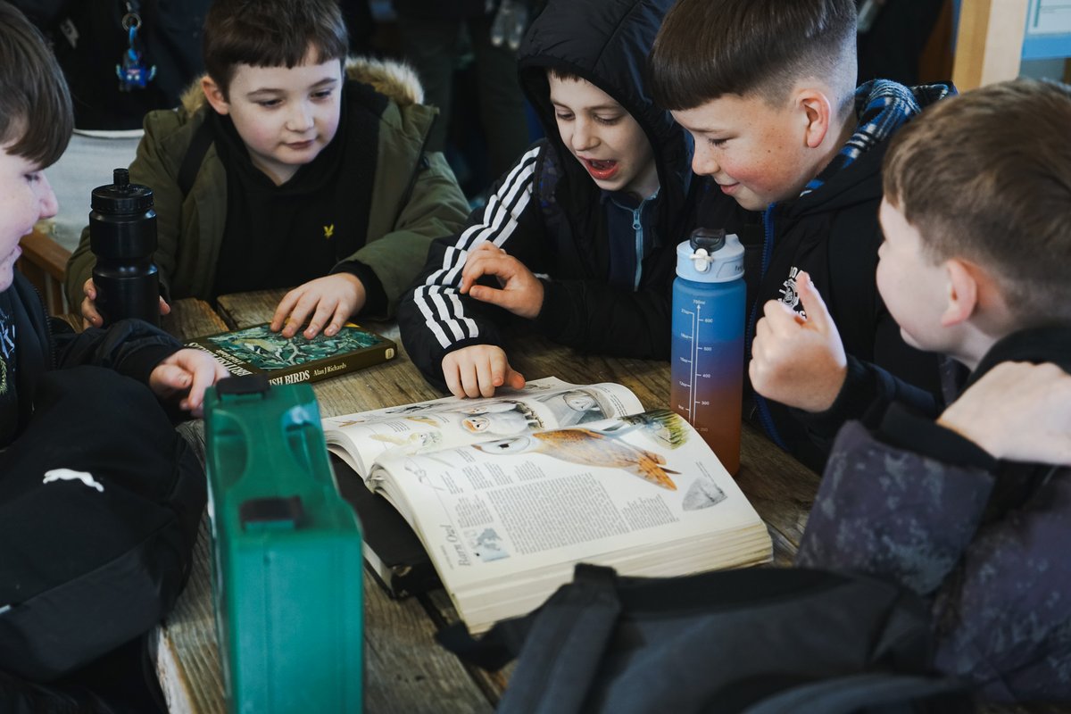 The Ernest Cook Trust (@ernestcooktrust) on Twitter photo On this #PowerOfYouthDay we give a huge shout out to all the Blue Mentors & #BlueInfluencers working together as part of our Blue Influencers Scheme, bringing environmental youth social action projects to life in local blue spaces across the UK. #WeSeeYourPower! <a href="/TNLComFund/">The National Lottery Community Fund</a> <a href="/DCMS/">Department for Culture, Media and Sport</a> On this #PowerOfYouthDay we give a huge shout out to all the Blue Mentors & #BlueInfluencers working together as part of our Blue Influencers Scheme, bringing environmental youth social action projects to life in local blue spaces across the UK. #WeSeeYourPower! <a href="/TNLComFund/">The National Lottery Community Fund</a> <a href="/DCMS/">Department for Culture, Media and Sport</a>