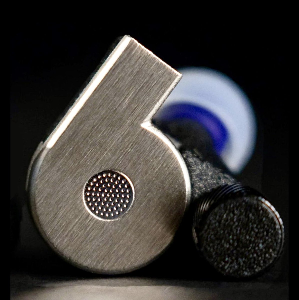 CarlzeissSylph's tweet photo. とりあえず低域30dbって凄そうw
#FATFreq
#EFFECTAUDIO https://t.co/KTSN0PTBft