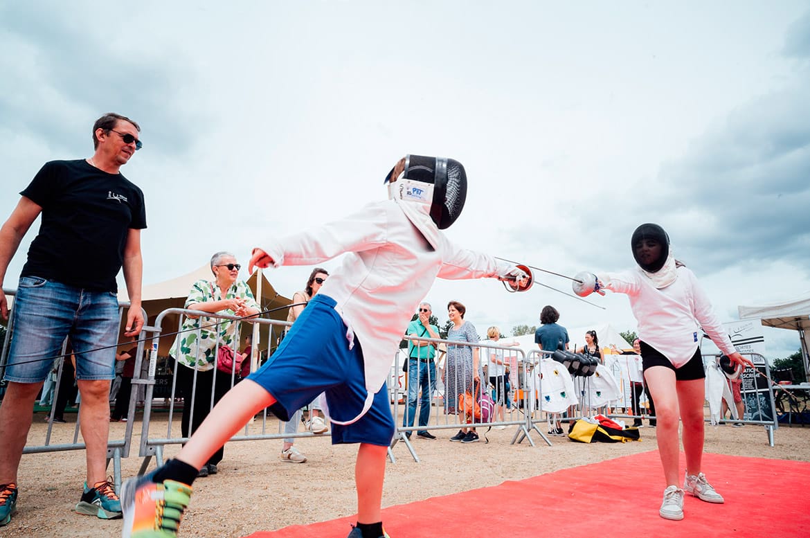 Dimanche 1er juin, pour l'édition 2025 de Tout Angers Bouge,  85 clubs et associations sportives d'Angers, représentant plus de 60  disciplines, ont animé le village des sports au lac de Maine. angers.fr/actualites-sor…