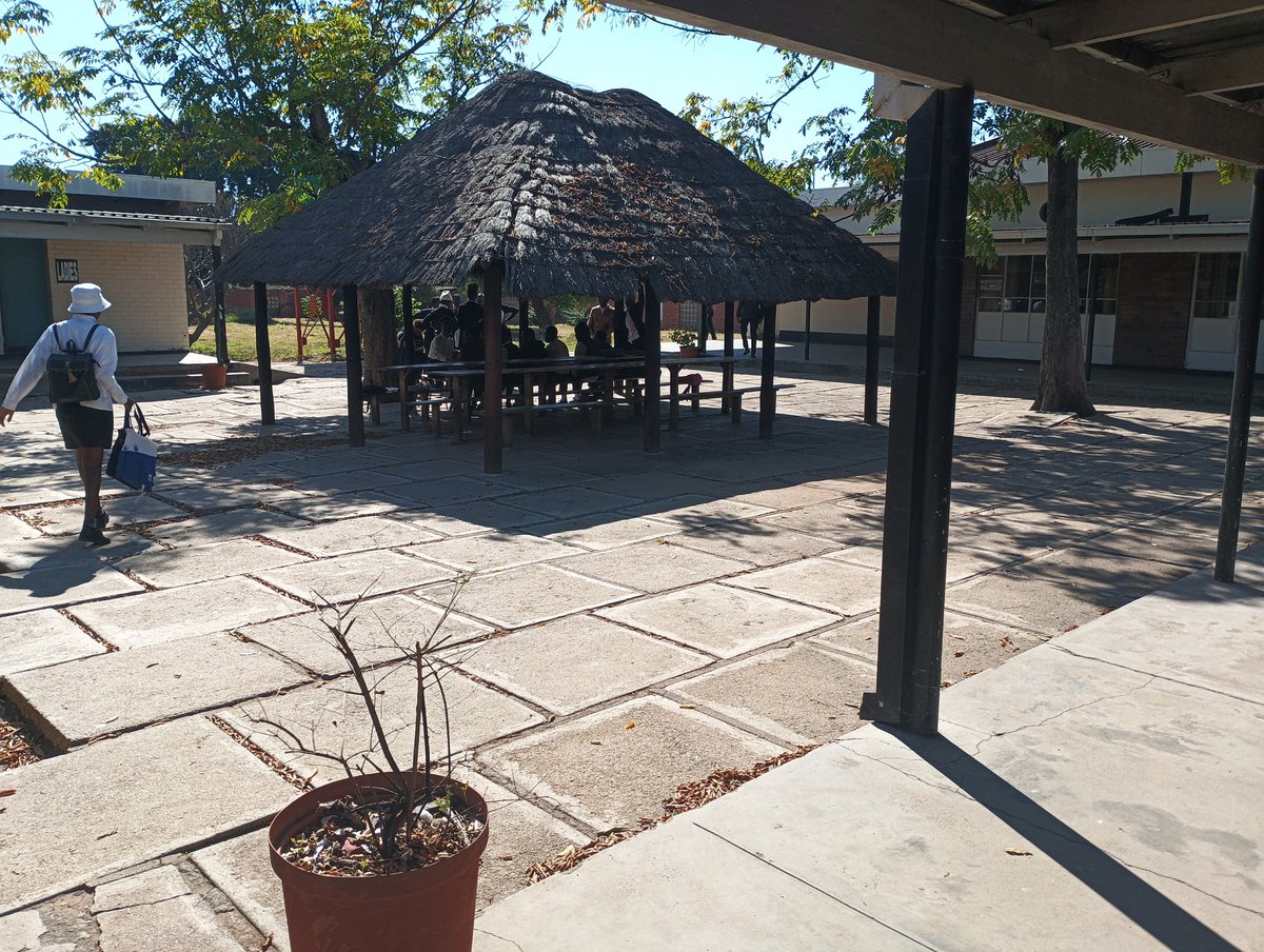 Raisedon Baya (@raisedonb) on Twitter photo This is an old beer garden that the <a href="/CityofBulawayo/">The City of Bulawayo</a> has repurposed to a vocational training centre. Bravo ๐๐๐ This is an old beer garden that the <a href="/CityofBulawayo/">The City of Bulawayo</a> has repurposed to a vocational training centre. Bravo ๐๐๐