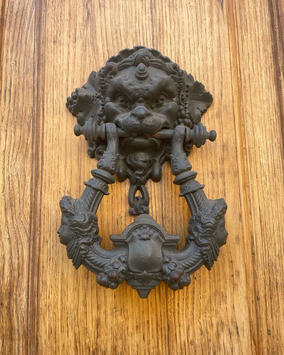 CrucisTours's tweet image. Knock and the door shall be opened….Pray, pray, pray…